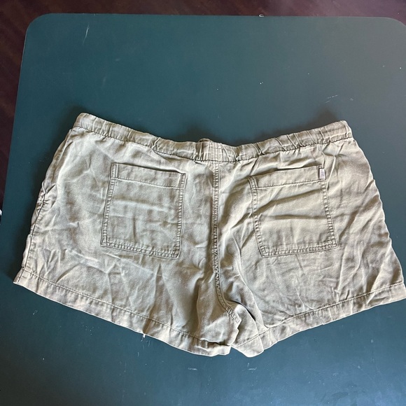 Bundle of plus size shorts and skort all size XXL - Picture 9 of 16